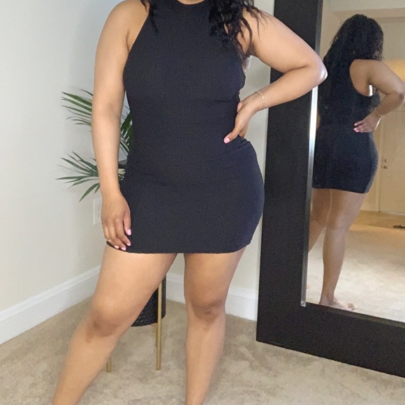 Black mock neck dress - Picture 1 of 5